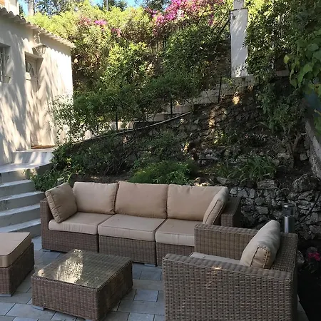 Cap Les Bosquets * Antibes